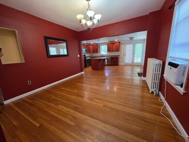 74 Campbell St, Woburn, MA 01801 - photo 5