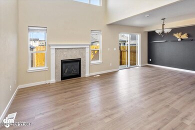 09-living room_IMG_7211