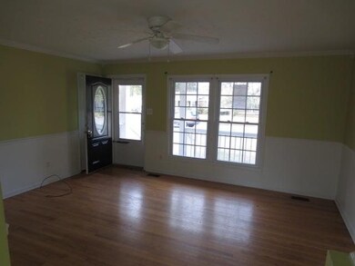 204 Knight Place, Jacksonville, NC 28546 - photo 3