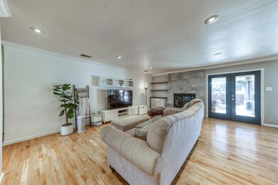 3617 Berwick Ln, Bedford, TX 76021 - photo 3