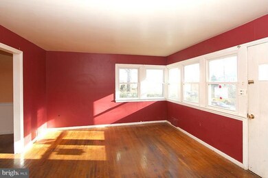 7028 Canterbury Ln, Alexandria, VA 22307 - photo 6