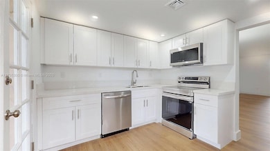 10772 N Kendall Dr unit G6, Miami, FL 33176 - photo 4