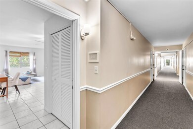 1950 N Andrews Ave unit 210D, Wilton Manors, FL 33311 - photo 7