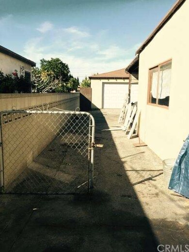 long driveway to detached garage