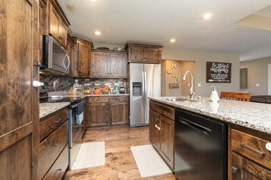 865 E Striper Dr, Nixa, MO 65714 - photo 7