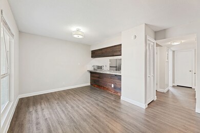 5005 Manor Rd unit 132, Austin, TX 78723 - photo 7
