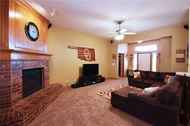 2309 NE 7th St, Moore, OK 73160 - photo 2