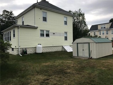 storage shed that conveys