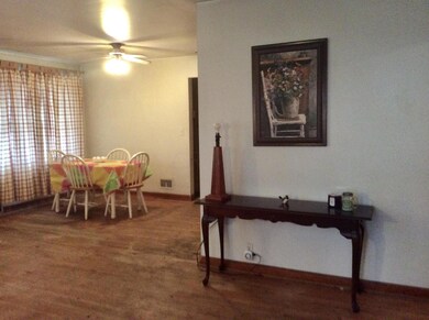 Hardwood floors are originla