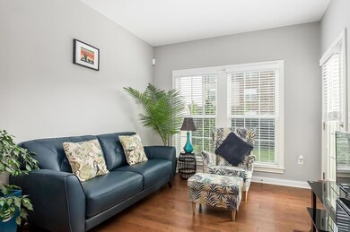 R - Autumn Fern Dr 037