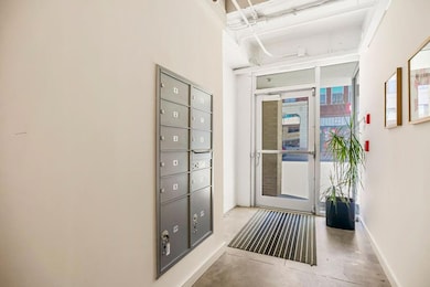 1515 Walnut St unit 1, Kansas City, MO 64108 - photo 4