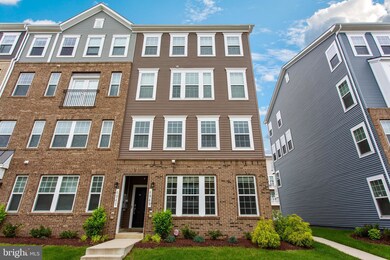 6949 Stoddert Ln, Landover, MD 20785 - photo 2