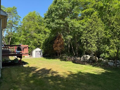 40 William St, South Dartmouth, MA 02748 - photo 4