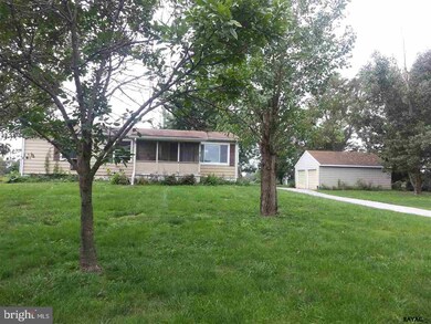 1669 Barlow Two Taverns Rd, Gettysburg, PA 17325 - photo 2