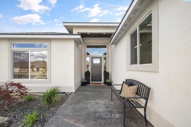 7201 W 33rd Place, Kennewick, WA 99338 - photo 5