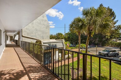 4838 Esedra Ct unit 203, Lake Worth, FL 33467 - photo 4