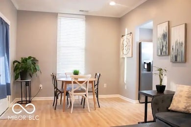 621 W 10th St, Indianapolis, IN 46202 - photo 4