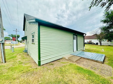 210 E 1st St, Lucas, KS 67648 - photo 6