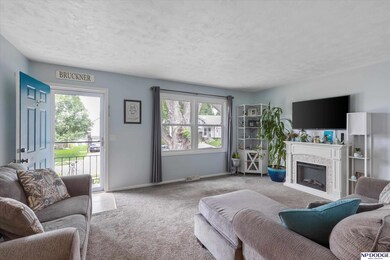 4656 N 127th St, Omaha, NE 68164 - photo 3