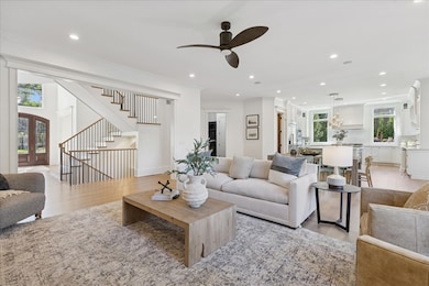 156 S Sunnyside Ave, Elmhurst, IL 60126 - photo 7