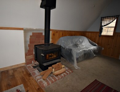 1025 Hurricane Creek Rd, Linden, TN 37096 - photo 5