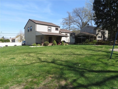 2448 S Law St, Allentown, PA 18103 - photo 3