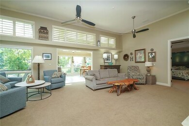 Large light and bright living room!
