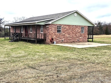 10285 Warren Rd, Henryetta, OK 74437 - photo 4