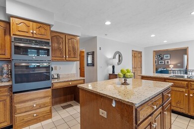 24 Willis Holden Dr, Acton, MA 01720 - photo 6