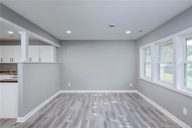 208 Mockingbird Dr, Jeffersonville, IN 47130 - photo 7