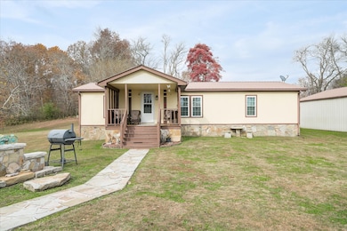 409 W Loop Rd, Sparta, TN 38583 - photo 2