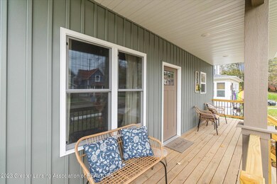06-123-Horton-St-Lansing-MI-48912-Window