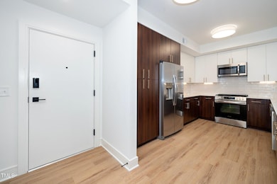 615 W Peace St unit 306, Raleigh, NC 27605 - photo 2