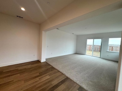 1261 Gypsum Ct, Los Banos, CA 93635 - photo 5