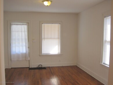 1134 S Holmes St, Lansing, MI 48912 - photo 5