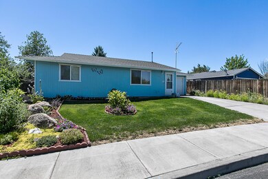 3324 SW Pumice Ave, Redmond, OR 97756 - photo 2