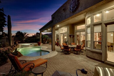 HEATED POOL & SPILLOVER SPA