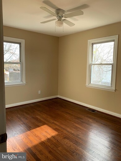 8701 Littlewood Rd, Parkville, MD 21234 - photo 4