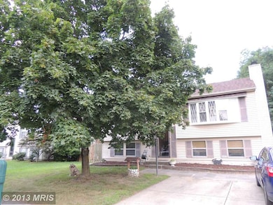 35 Yew Rd, Essex, MD 21221 - photo 2