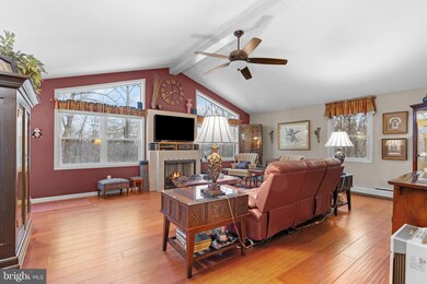 1472 New Bloomfield Rd, New Bloomfield, PA 17068 - photo 5