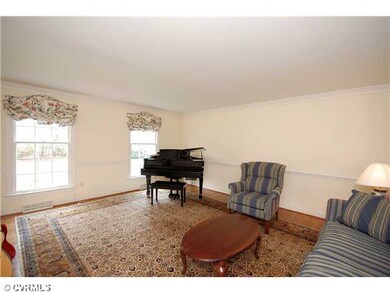 1817 Locust Hill Rd, Henrico, VA 23238 - photo 2