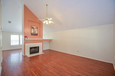 13319 Eldridge Meadow Dr, Houston, TX 77041 - photo 6