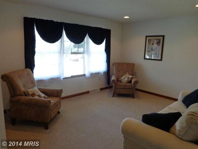 309 Sue Linn Dr, Chambersburg, PA 17201 - photo 6