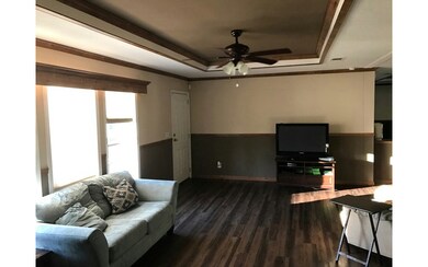 9183 SW Tustenuggee Ave, Lake City, FL 32024 - photo 2