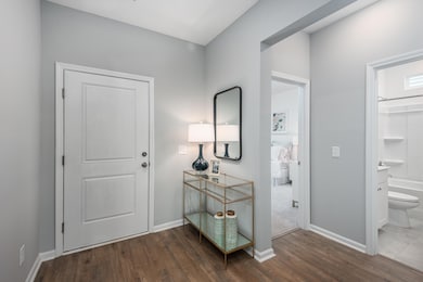 102CountryGate-KeeyEyeMarketing-4