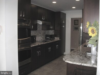 6350 Red Cedar Place unit 311, Baltimore, MD 21209 - photo 3