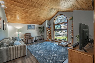 4 Separate Family room