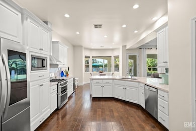 11502 Crabbet Park Dr, Bakersfield, CA 93311 - photo 5