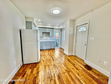 1090 Dreher Ave unit 3, Stroudsburg, PA 18360 - photo 5