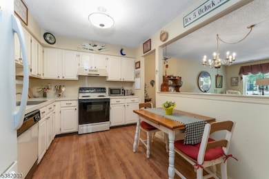 1 Gerald Ct, Lebanon, NJ 08833 - photo 5